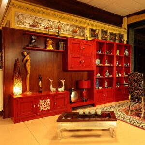 Composizione a blocchi con boiserie