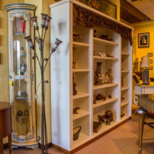 Libreria lineare su misura, legno massiccio